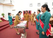 Bupati Landak Lantik TP Posyandu dan Bunda PAUD