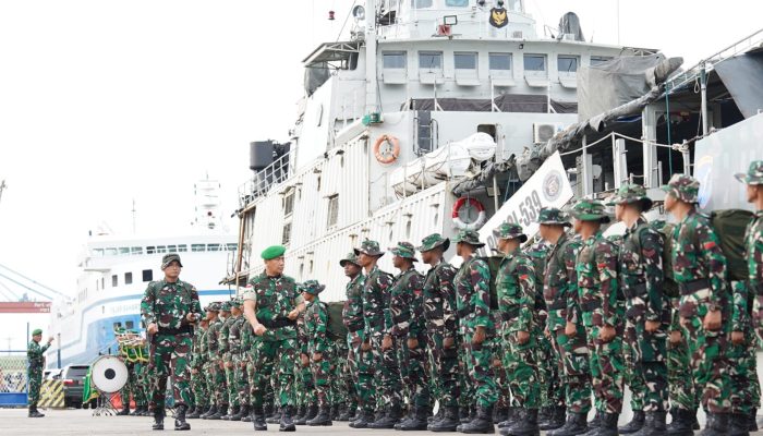 Peduli Bencana Sumatera, Kodam Tanjungpura Kirim Prajurit Yonzipur 