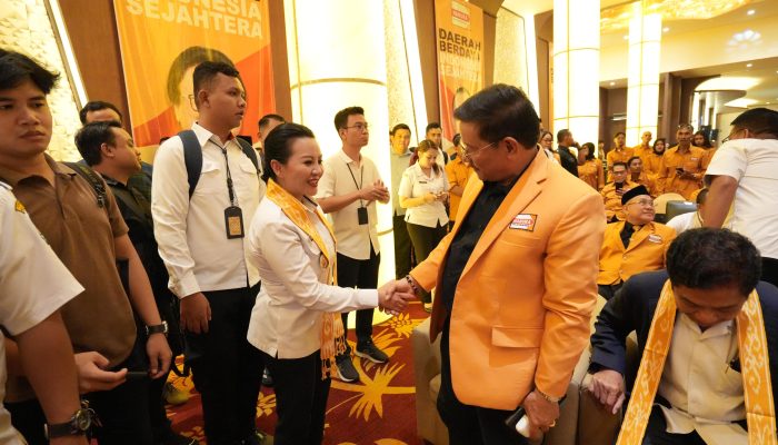 Hadiri Pelantikan Pengurus DPD Hanura, Bupati Landak Ajak Kawal Demokrasi Kalbar