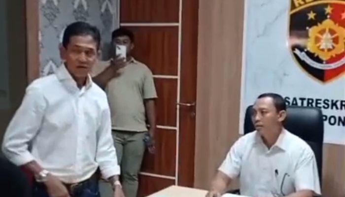 Viral Beredar Video Puluhan Warga Datangi Mapolresta Pontianak