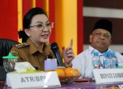 Lahan Bekas PT Aria, Bupati Landak Minta Warga Ikuti Proses Pendataan