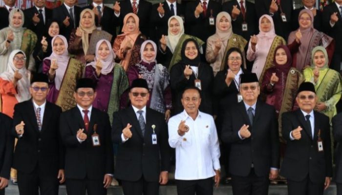 Wagub Kalbar Pimpin Upacara HUT ke-62 Bank Kalbar  