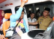 Sekda Kalbar Harisson Lepas Keberangkatan CJH Kloter 14 Asal Singkawang Menuju Embarkasi Batam