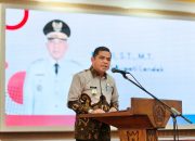 Erani Buka Sosialisasi dan Pembimbingan PPID di Lingkungan Pemkab Landak