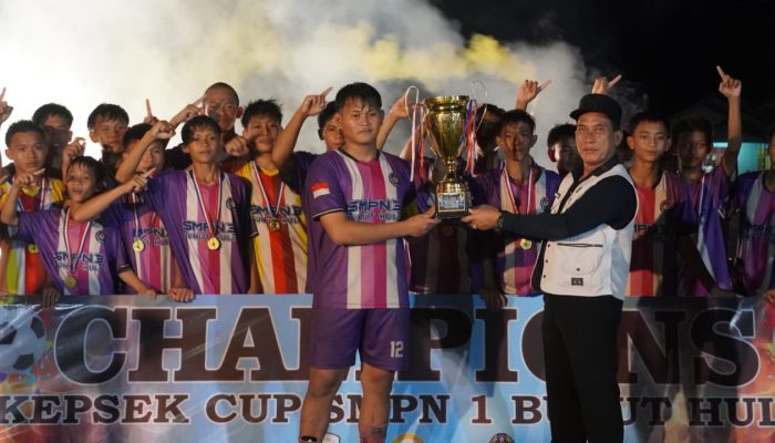 Wabup Kapuas Hulu Hadiri Penutupan Sepak Bola Kepsek Cup 2026