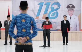 Wabup Kapuas Hulu Sukardi Pimpin Apel Peringatan Harkitnas 2026
