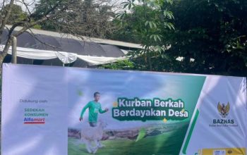 BAZNAS Salurkan Sedekah Pelanggan Alfamart, Hadirkan Kebahagiaan Idul Adha