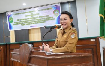 Bersama PN Ngabang, Bupati Landak Karolin Pastikan Urus Perubahan Data Kependudukan Kini Satu Jam Jadi