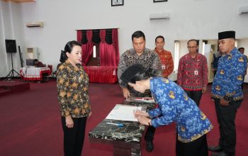 Sejumlah Kepsek di Landak Resmi Dilantik, Bupati Titipkan Sejumlah Agenda Peningkatan Pendidikan