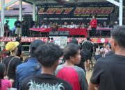 Di Senakin Bupati Landak Tantang Warga Bangun Fasilitas Umum Dengan Gotong Royong