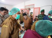 Bupati Landak Ingatkan Orangtua di Sompak, Karolin : Lebih Baik Kasih Anak Telur Rebus Dari Pada Makanan Cepat Saji