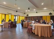 Imigrasi Pontianak Gelar Sosialisasi Desa Binaan Imigrasi di Desa Pal 9 