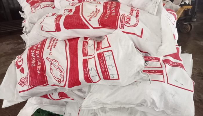 Hengki : Pasokan Ayam Beku Dijamin Aman dengan Sistem Cold Storage Berstandar
