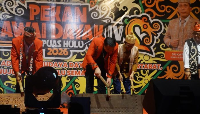 Bupati Kapuas Hulu Resmi Buka Pekan Gawai Dayak IV 2026