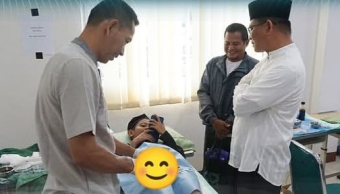 Bank Kalbar Gelar Khitanan Massal Gratis untuk 153 Anak di Pontianak