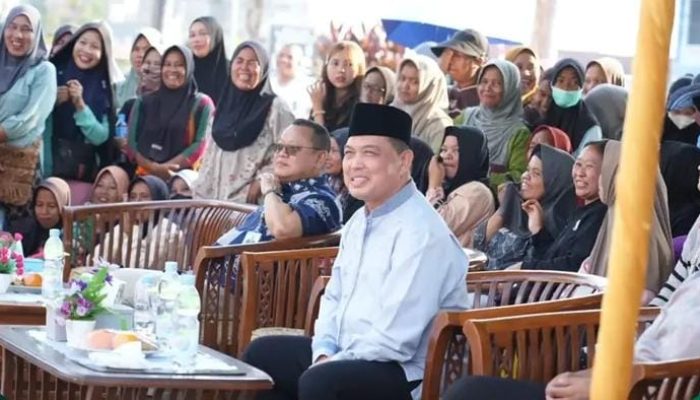 Bank Kalbar Salurkan CSR Dukung GPM Pemprov Kalbar di Kayong Utara 