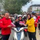 Bupati dan Kapolres Landak Bagikan 3.677 Bendera Merah Putih ke Warga