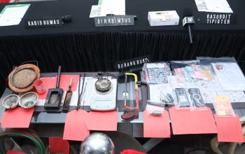 Polda Kalbar Sita 3,4 Kg Emas Hasil PETI, Burhanuddin : Ada 13 Tersangka 