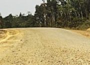 Proyek Jalan Lintas Batas SP Balai Karangan-Rasau Warga Sanggau Apresiasi Kinerja BPJN 