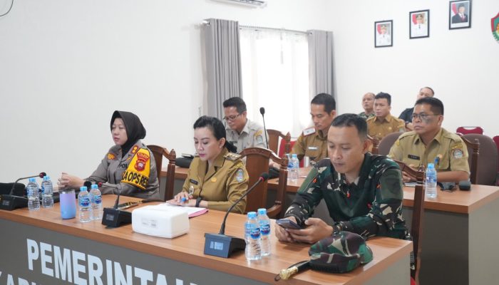 Tangani Karhutla, Karolin Awasi HGU Perusahaan di Landak