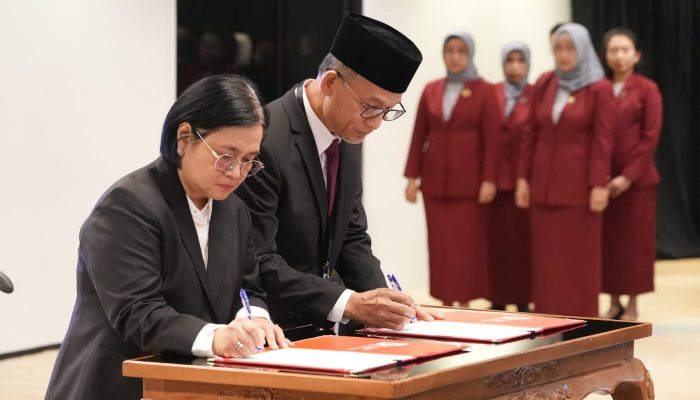Perkuat Organisasi, OJK Lantik Pejabat Baru