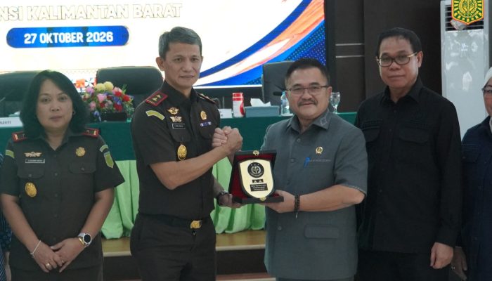 Kejati Kalbar dan DPRD Kalbar Perkuat Pengawalan Hukum Optimalisasi PAD 